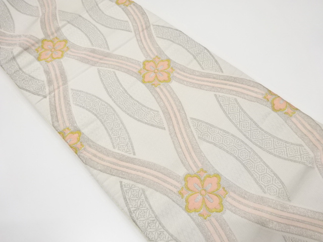 立涌に花模様織り出し袋帯